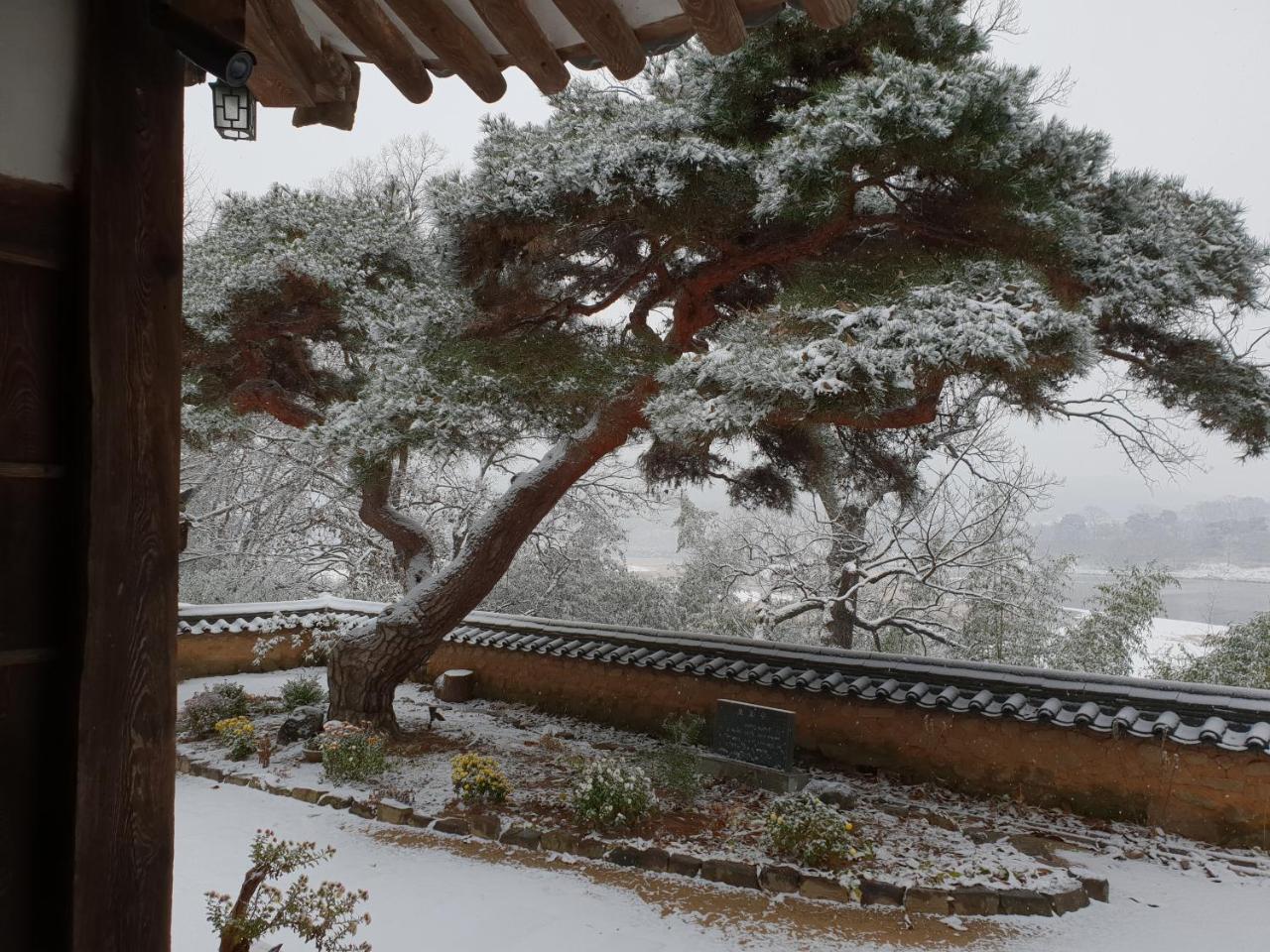 Okyeon Jeongsa Bed & Breakfast Andong Exterior photo
